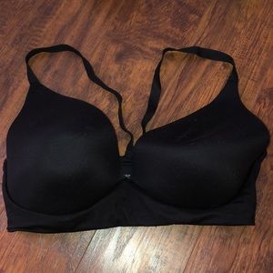 Victoria’s Secret Lightly Lined Plunge Bra